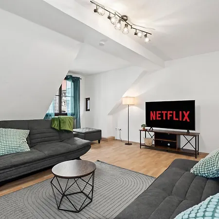 Nexstay Zentrum Komfort Fuer Familien & Gruppen Fuer 7 Gaeste Apartment *