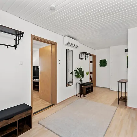 Nexstay Zentrum Komfort Fuer Familien & Gruppen Fuer 7 Gaeste Ερλάνγκεν